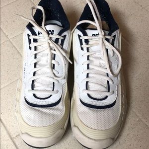 Like New Women's Size 10 Prince Tennis Sneakers